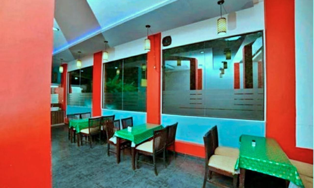 Red Castle Munnar Hotel Eksteriør billede